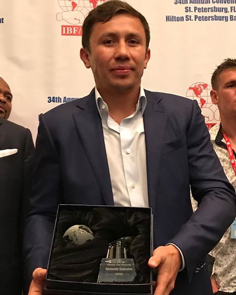 Головкин получил специальную награду от IBF
