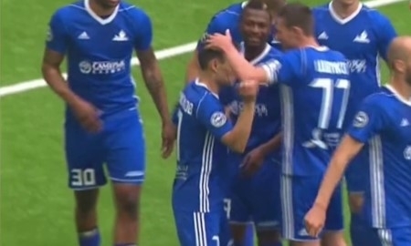 Видео гола Мужикова матча Премьер-Лиги «Астана» — «Шахтер»