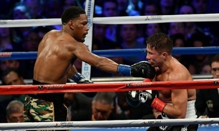 Джейкобс после поражения от Головкина обсудил возможный бой с Лемье