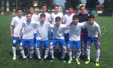 Казахстанские юноши проиграли Армении в финале турнира в Сочи