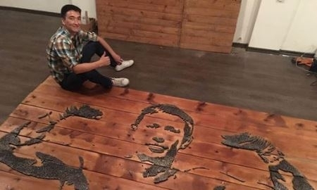 Казахстанец создал картину Головкина из гвоздей