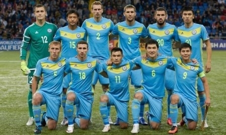 Сборная Казахстана готовится к матчу с Данией