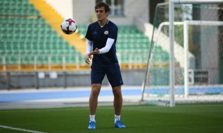 <strong>Стартовые составы сборных Казахстана и Дании</strong>