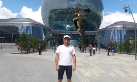 Усть-каменогорский марафонец пешком дошел до Астаны