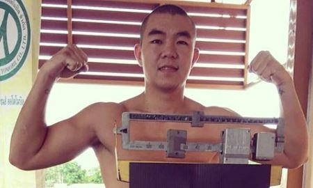 Ешенов выйдет на ринг в России