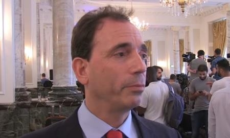 Промоутер Головкина рассказал о попытках переговоров с Мэйвезером