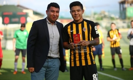 Бакдаулет Жузбай: «С детства нравилось забивать»