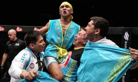 СМИ рассказало о преимуществах Ахметова перед Мораешем