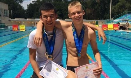 Пловец из Актау завоевал три «золота» на чемпионате РК