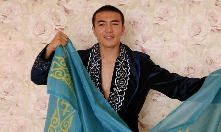 Турсынгалиев отправился в США для дебютного боя на профи-ринге