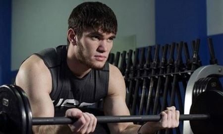 Ахмедов сразится с 40-летним американцем