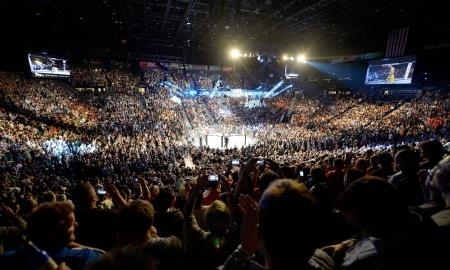 UFC перенесет свой турнир из-за боя Головкин — Альварес