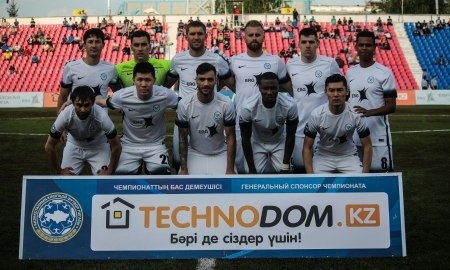 <strong>«Иртыш» минимально ведет у «Дунава» после первого тайма</strong>