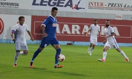 Расстроенное трио