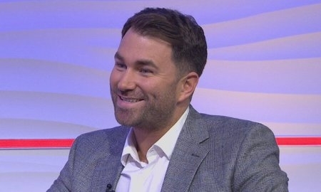 Промоутер Джошуа считает, что Мэйвезер побьет Головкина