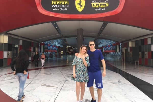 Юлия Муртазаева: «Очень тяжело справляюсь с критикой в адрес Ромы, — плачу, а иногда могу даже заткнуть рот тем, кто его ругает»