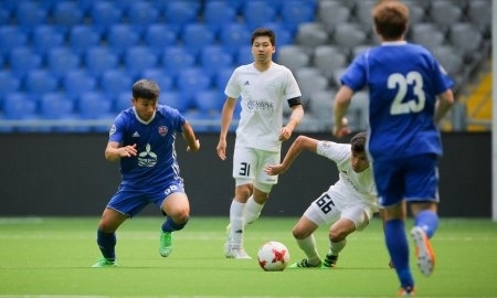 Фоторепортаж с матча Второй лиги «Астана М» — «Акжайык М» 2:1