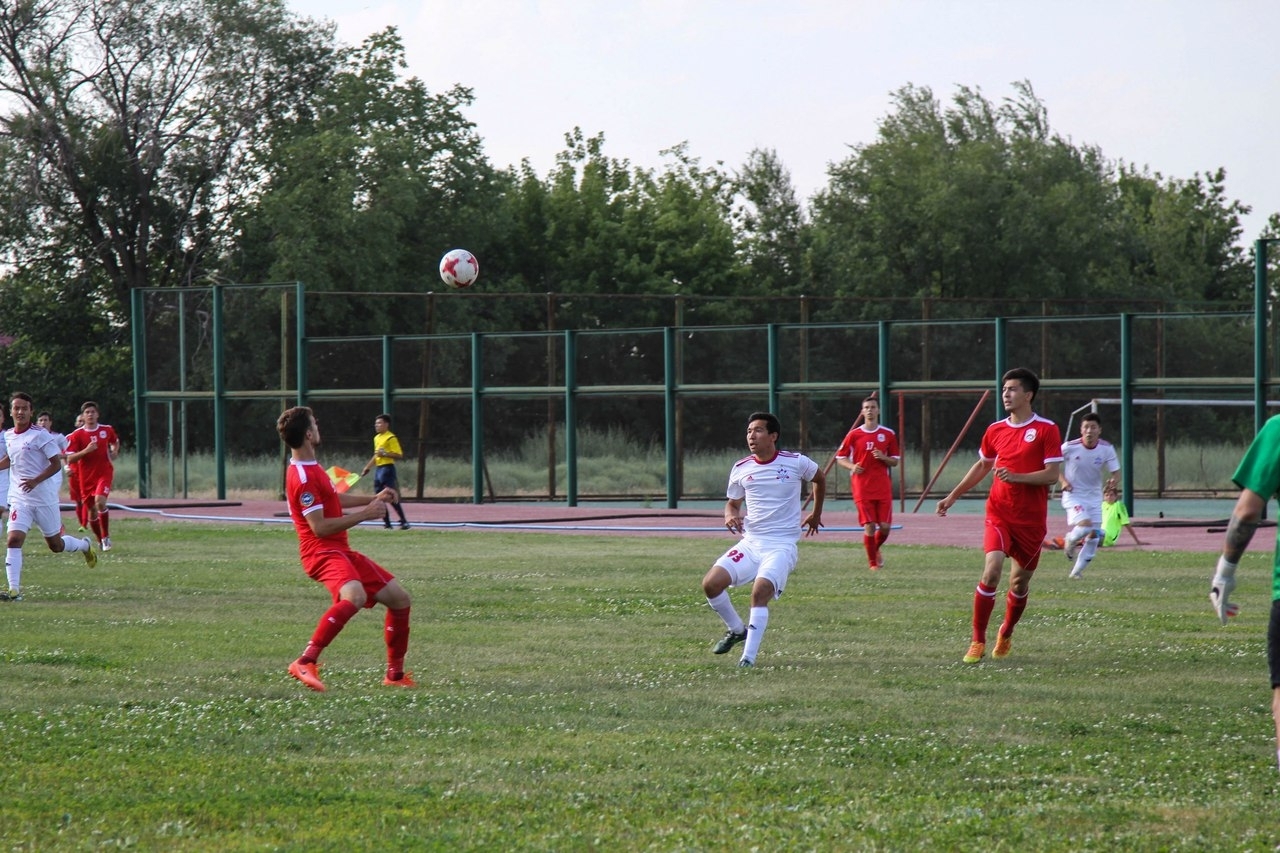 Фоторепортаж с матча Второй лиги «Рузаевка» — «Актобе М» 1:0