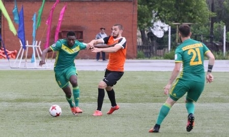 Фоторепортаж с матча Премьер-Лиги «Тобол» — «Шахтер» 1:2