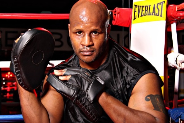 «Фабрика тяжеловесов». С кем хочет заключить контракт Иван Дычко