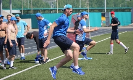 Игроки «Торпедо» сдали тест Купера