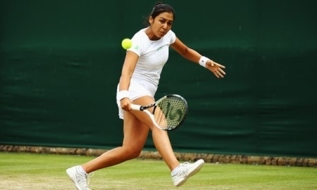 Дияс стартовала с победы на «Уимблдоне»