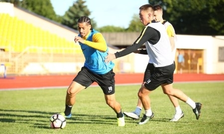 «Кайрат» провёл тренировку в Клайпеде