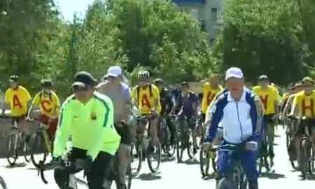 В Актобе День столицы отметили веломарафоном