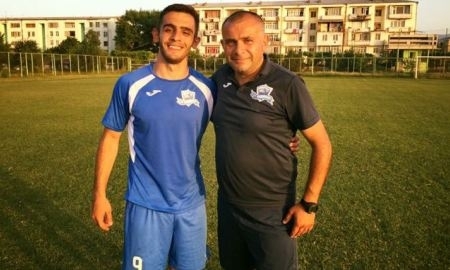 Адиль Махмудов: «Нападающему „Гардабани“ нужно дать шанс в молодежной сборной Казахстана»