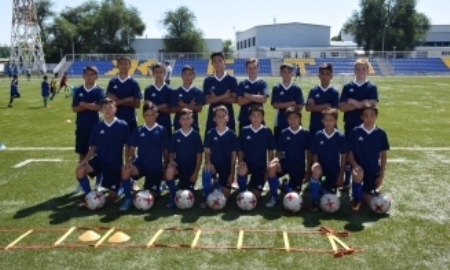 Футбольный центр «Жетысу» получил экипировку для детских команд