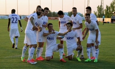 Blic.rs: «В Казахстане уже услышали скрипку Вуяклии»