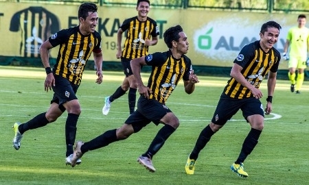 Котировки букмекеров на два матча 13-го тура Первой лиги