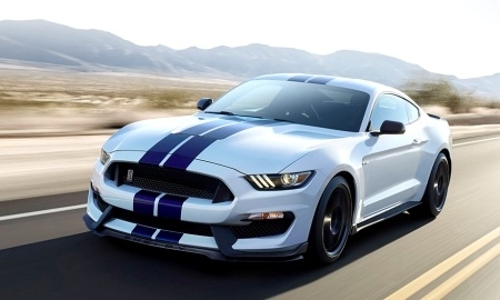 Участвуй в конкурсе от 1XBET и выиграй Ford Mustang Shelby
