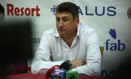 <strong>Цхададзе прокомментировал поражение от «Скендербеу»</strong>