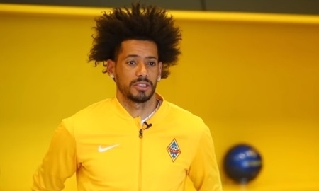 Исаэль: «Даже „Барселона“ проигрывает матчи»