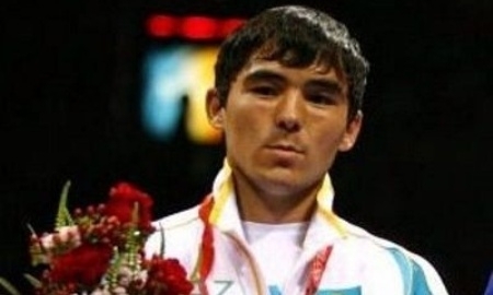 Призер Олимпийских игр по боксу нокаутировал футбольного арбитра