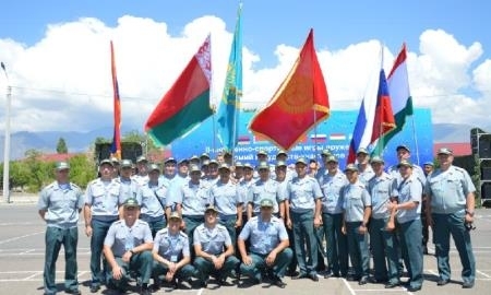 Казахстанцы принимают участие в военно-спортивных играх армий стран СНГ