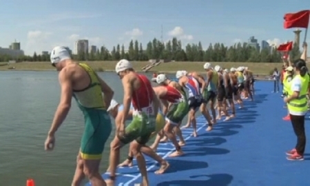 В Астане определили чемпионов Кубка Азии по триатлону