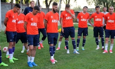 Фоторепортаж с тренировки «Ордабасы» в Алматы