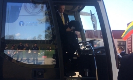 Видео прибытия «Кайрата» на Центральный стадион Клайпеды