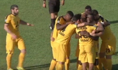 Видео матча Премьер-Лиги «Акжайык» — «Кайрат» 0:1