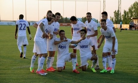 Фоторепортаж с матча Премьер-Лиги «Ордабасы» — «Шахтер» 1:0