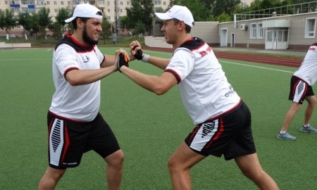 Фоторепортаж с тренировки «Горняка»