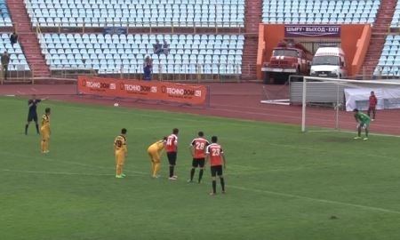 Видеообзор матча Первой лиги «Шахтер-Булат» — «Кайрат А» 2:3