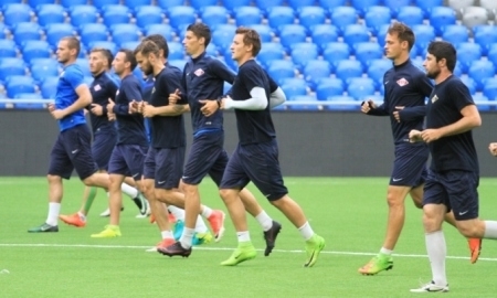 Фоторепортаж с предыгровой тренировки «Спартака» в Астане