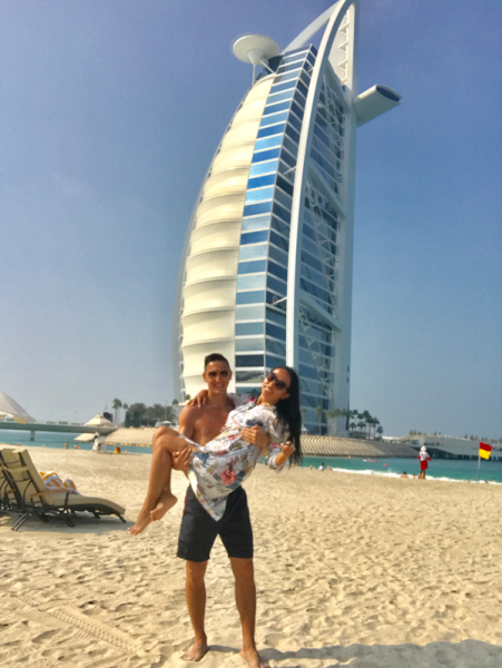 Акмарал Омарова: «К негативно настроенным людям лично я отношусь с юмором»