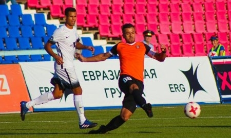 Фоторепортаж с матча Премьер-Лиги «Иртыш» — «Шахтер» 1:2