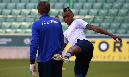 «Астана» вышла на разминку перед матчем с «Легией»