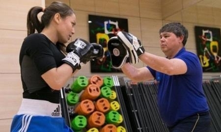 Ерик Алгабек: «Фируза Шарипова намерена полностью реализовать свой потенциал в профессиональном боксе»