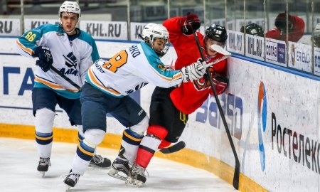 «Алтай» по буллитам обыграл «Кузнецких Медведей» на мемориале Белосохова